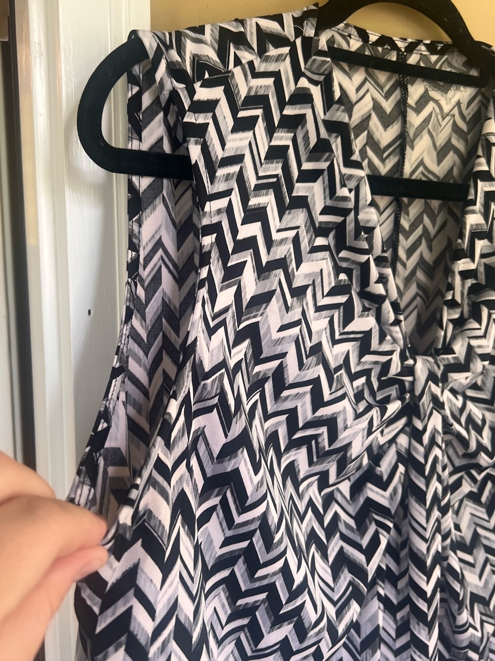 Plus Size Tank - Picture 3 of 7